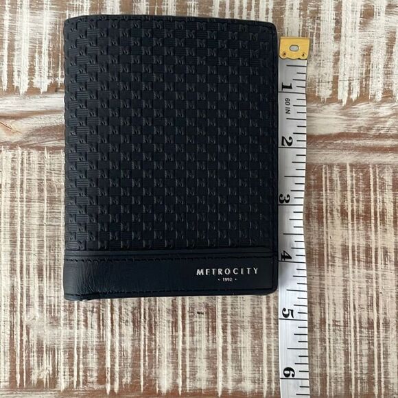 New METROCITY Men's wallet - Picture 10 of 10